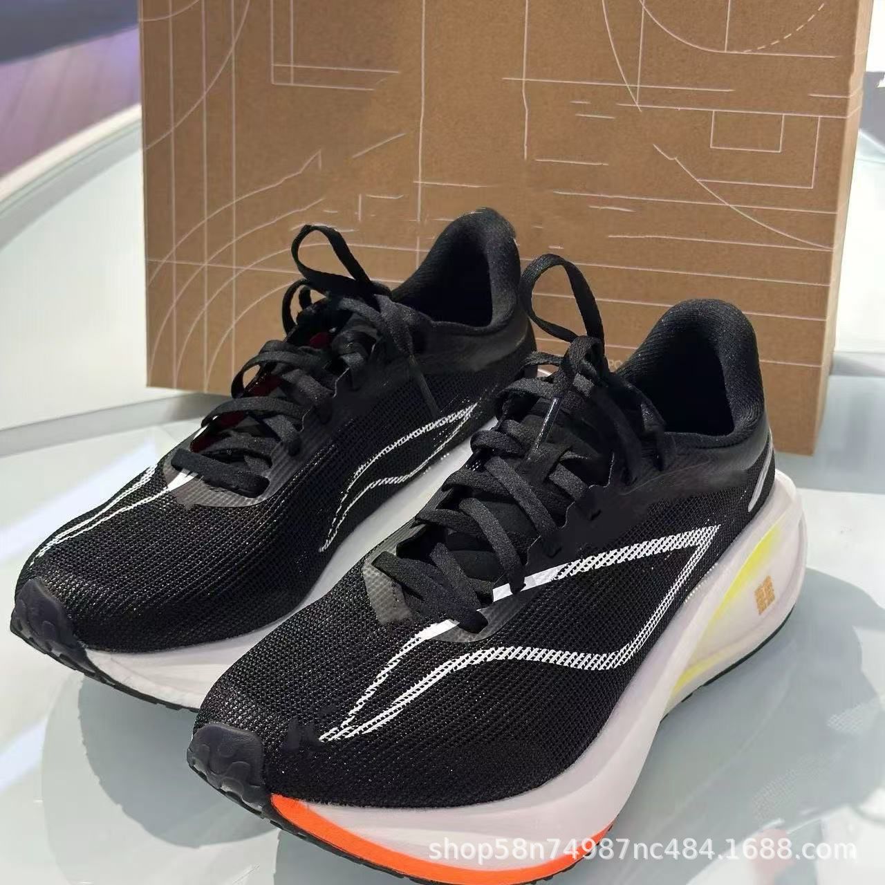 Nuove scarpe sportive da uomo  - Men'S Training Shoes recensione e prezzo
